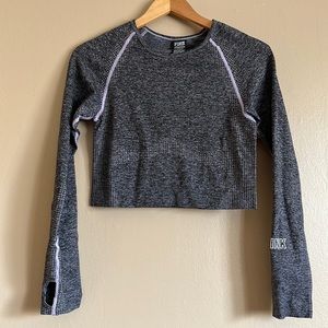 Athletic cropped PINK top